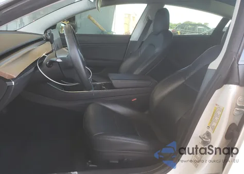 2019 Tesla Model 3 из США, поврежденный, VIN 5YJ3E1EA9KF466388